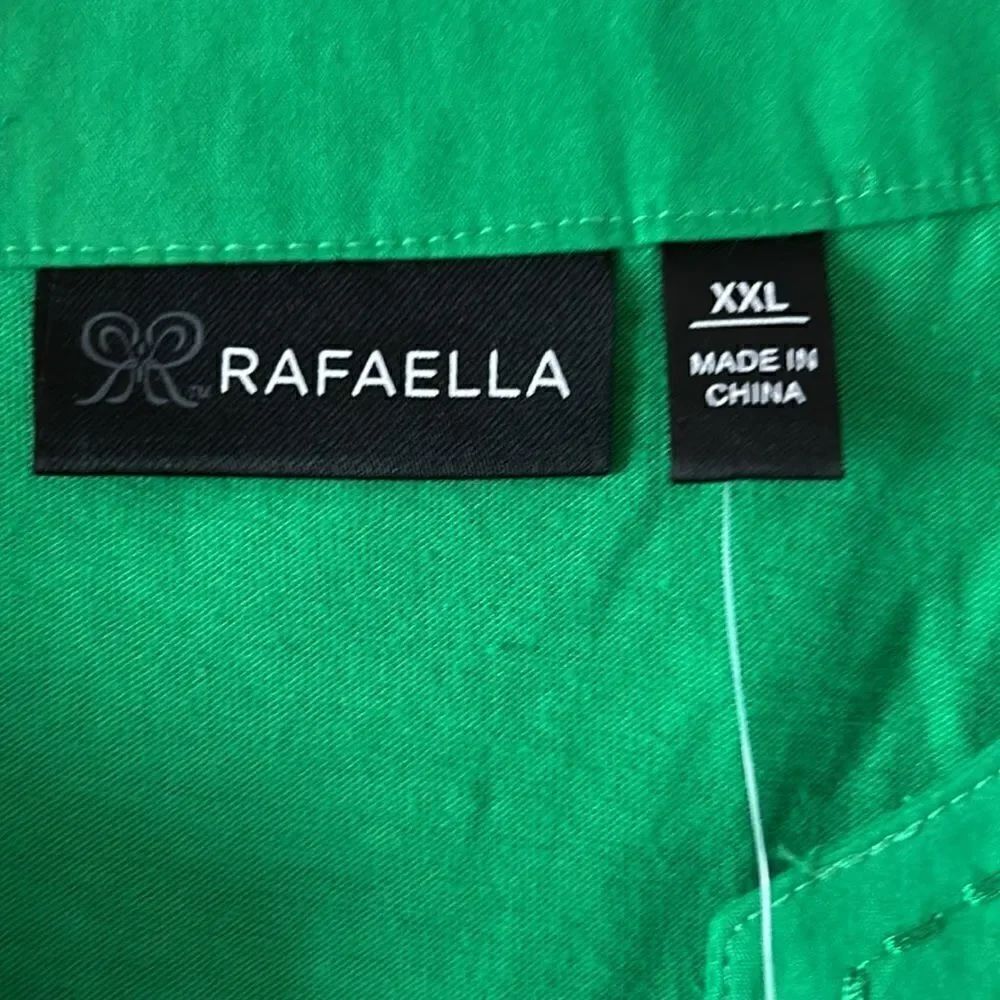 NEW Rafaella Short Sleeve Green V Neck Top - Picture 3 of 6